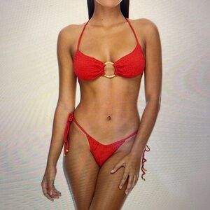 Indah Nina and Alesandra in Hibiscus